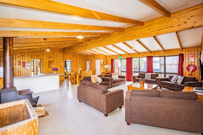 Photo of property in Atisa Lodge, 40 Carroll Street, National Park, Owhango, 3989