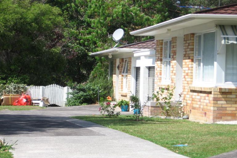 Photo of property in 2/24 Battenburg Place, Torbay, Auckland, 0630