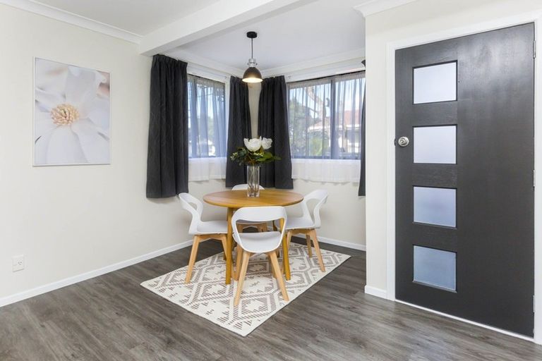 Photo of property in 18 Mary Crescent, Elderslea, Upper Hutt, 5018