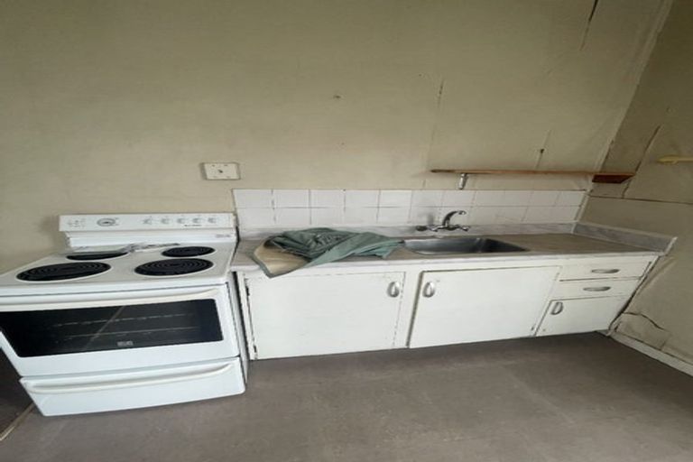 Photo of property in 35 Queens Drive, Richmond, Invercargill, 9810