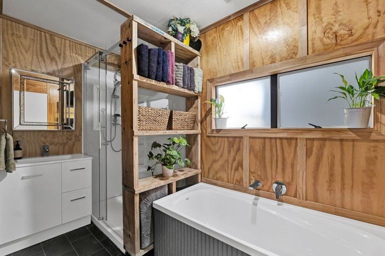 Photo of property in 16 Ponderosa Place, Opunake, 4616