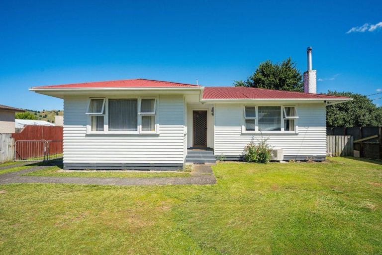 Photo of property in 97 Ngatai Street, Taumarunui, 3920