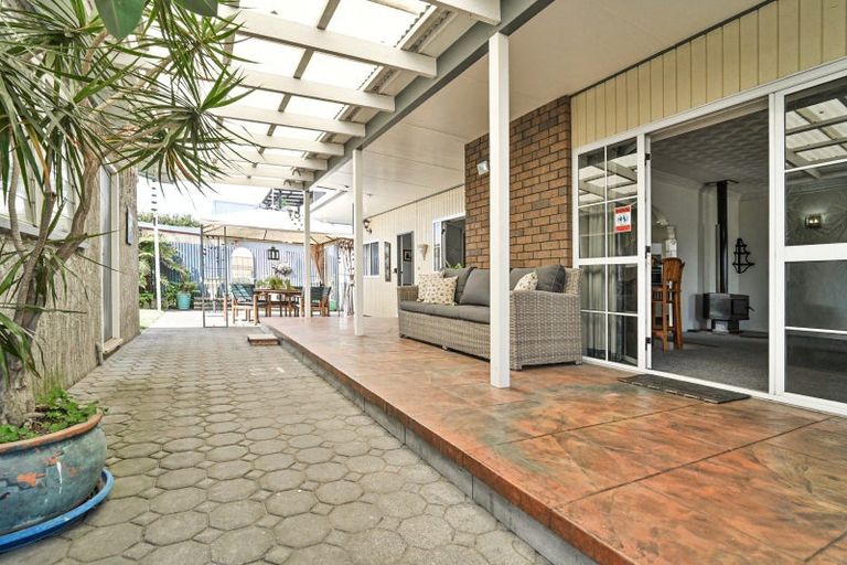 Photo of property in 910 Collinge Road, Mayfair, Hastings, 4122