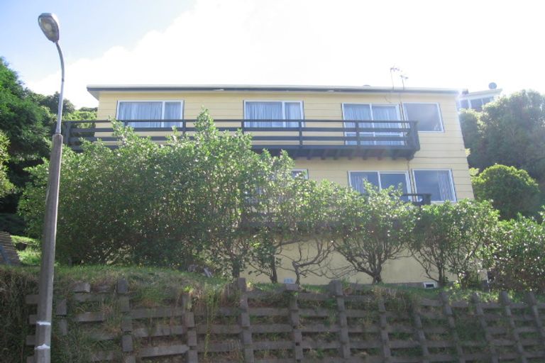 Photo of property in 1/3 Jerome Way, Crofton Downs, Wellington, 6035