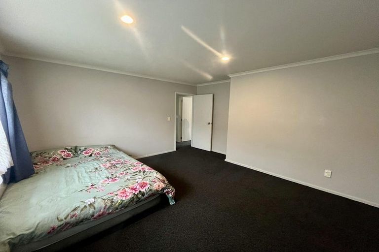 Photo of property in 13 Glenross Drive, Wattle Downs, Auckland, 2103