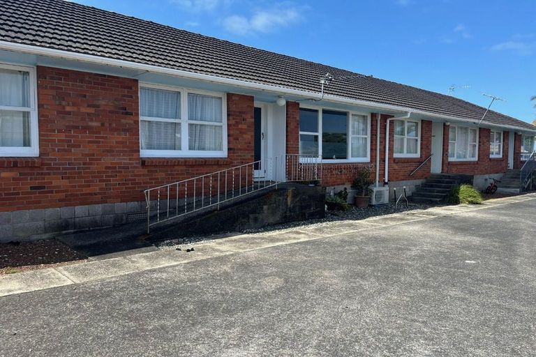 Photo of property in 2/24 Karaka Street, Takapuna, Auckland, 0622