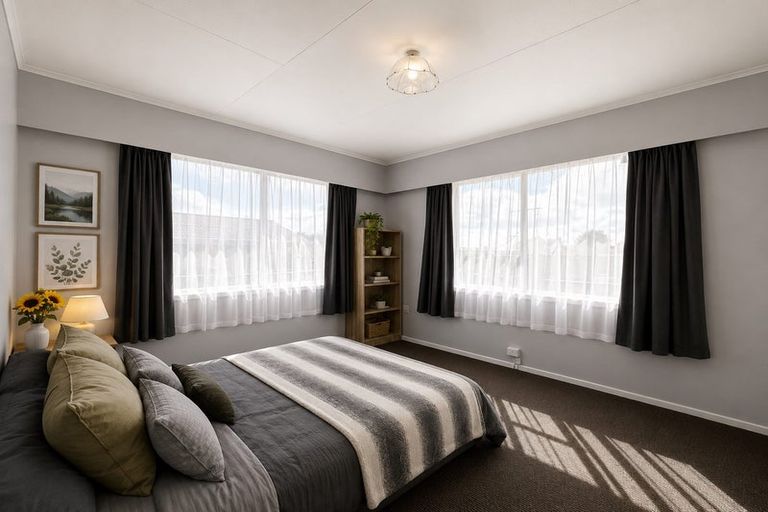 Photo of property in 18 Kimihia Road, Huntly, 3700