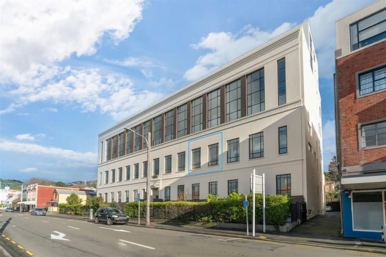 Photo of property in Augusta Apartments, 16/254 Willis Street, Te Aro, Wellington, 6011