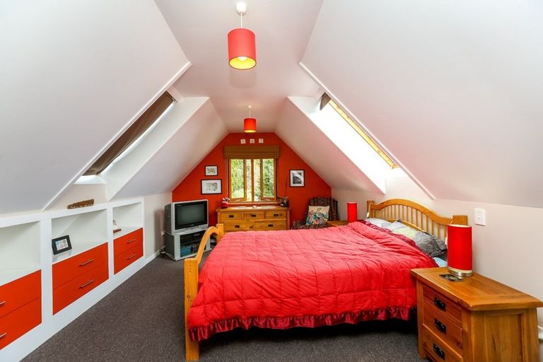 Photo of property in 223 Plymouth Road, Omata, New Plymouth, 4374