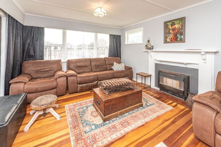 Photo of property in 22 Ashton Terrace, Castlecliff, Whanganui, 4501