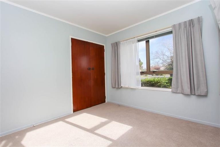 Photo of property in 39 Chedworth Avenue, Chedworth, Hamilton, 3210