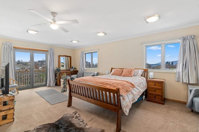 Photo of property in 1 Hollyhock Lane, Wanaka, 9305