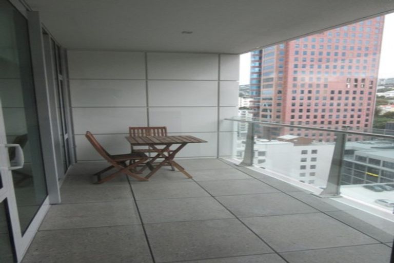 Photo of property in Chews Lane Apartments, 15d/9 Chews Lane, Wellington Central, Wellington, 6011