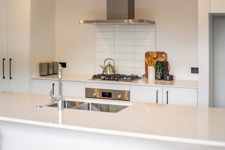 Photo of property in 36d Shakespeare Avenue, Trentham, Upper Hutt, 5018