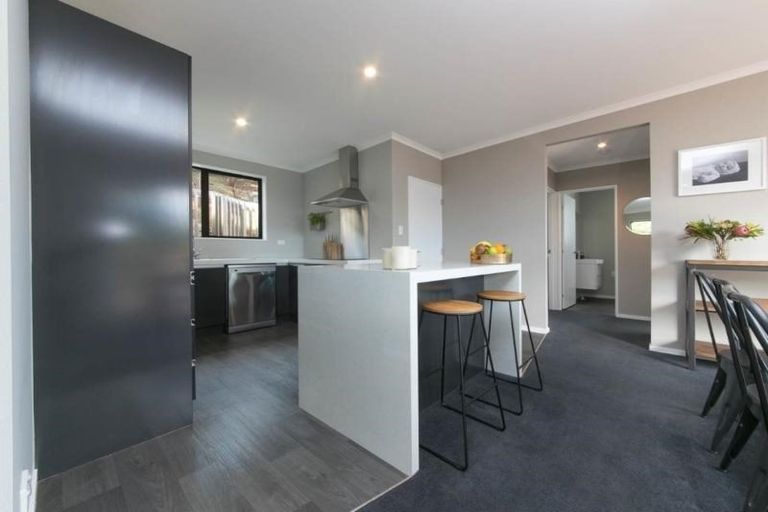 Photo of property in 518c West Coast Road, Oratia, Auckland, 0604