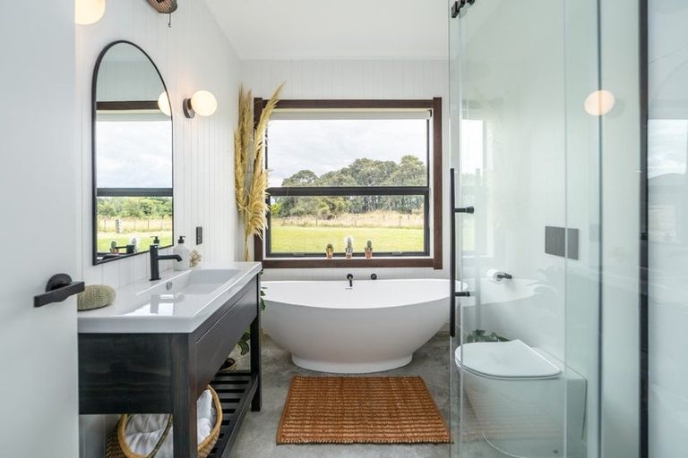 Photo of property in 26 Bucks Road, Tauwharenikau, Featherston, 5773