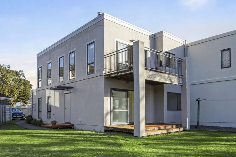 Photo of property in 27b Challinor Street, Pakuranga, Auckland, 2010