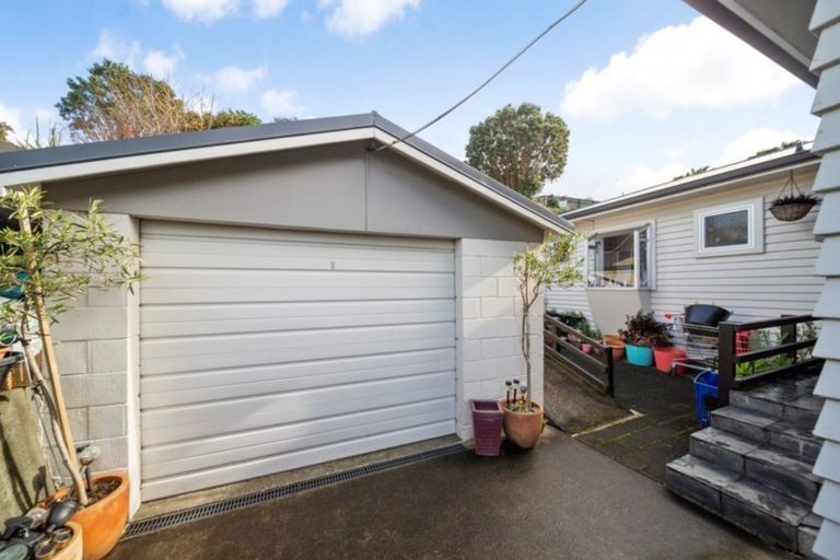 Photo of property in 86 Bayly Road, Blagdon, New Plymouth, 4310