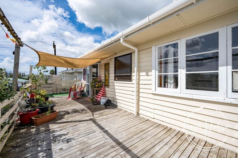 Photo of property in 109 Hurndall Street East, Maungaturoto, 0520