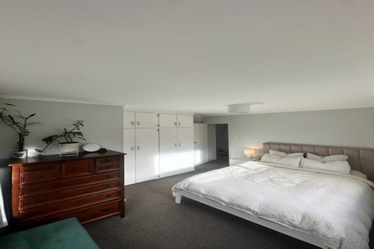 Photo of property in 46 Guadeloupe Crescent, Grenada Village, Wellington, 6037