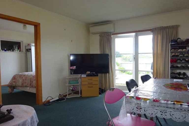 Photo of property in 4/14 Cornwall Road, Taradale, Napier, 4112