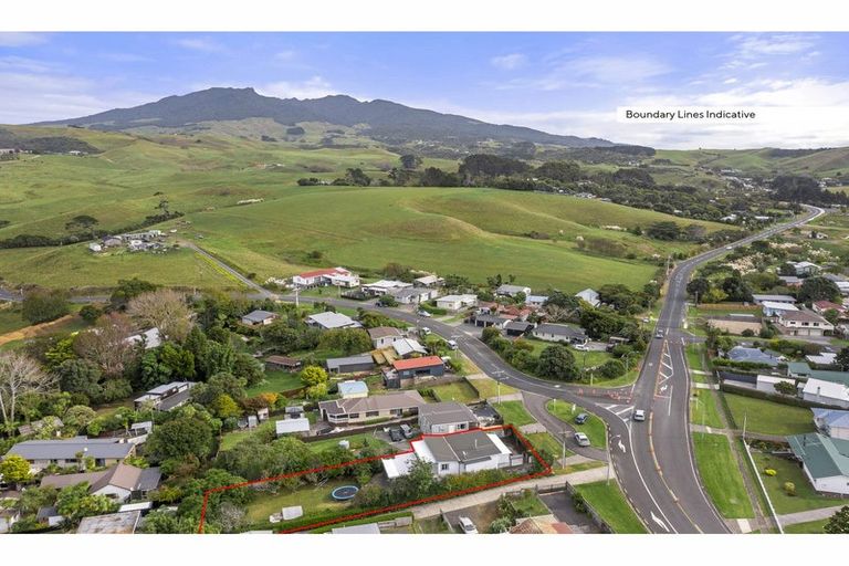 Photo of property in 70 Wainui Road, Raglan, 3225