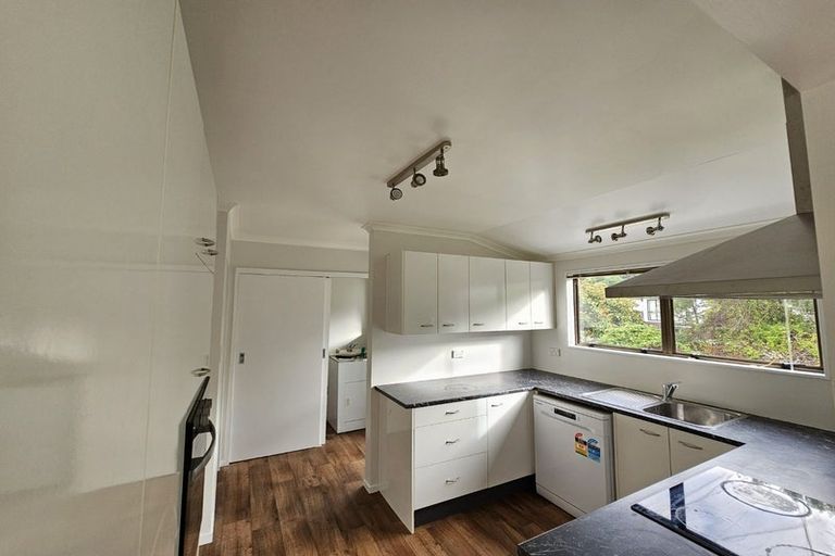 Photo of property in 15 Staithes Drive North, Whitby, Porirua, 5024