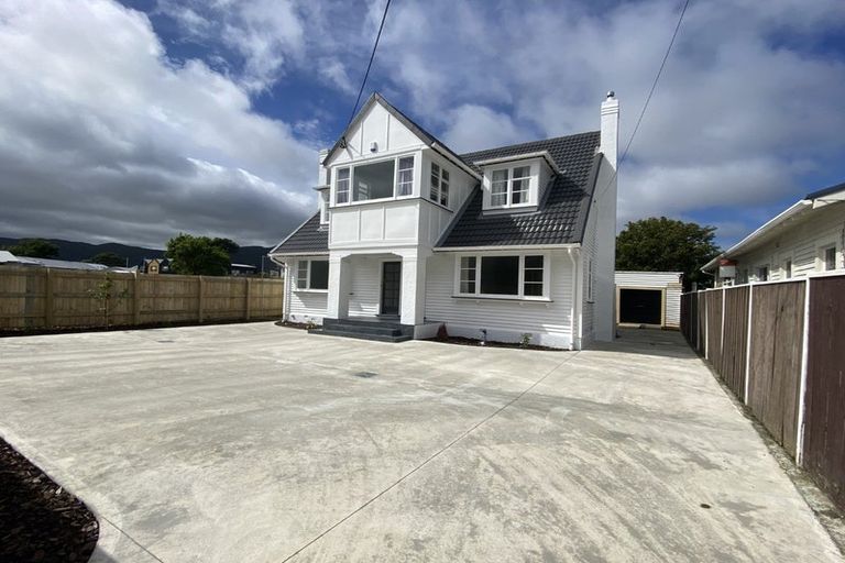 Photo of property in 24 Raroa Road, Hutt Central, Lower Hutt, 5010