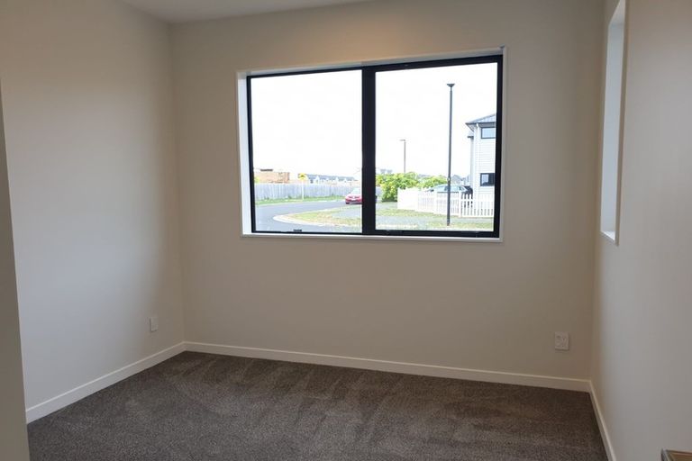 Photo of property in 22 Pinefield Road, Whenuapai, Auckland, 0618