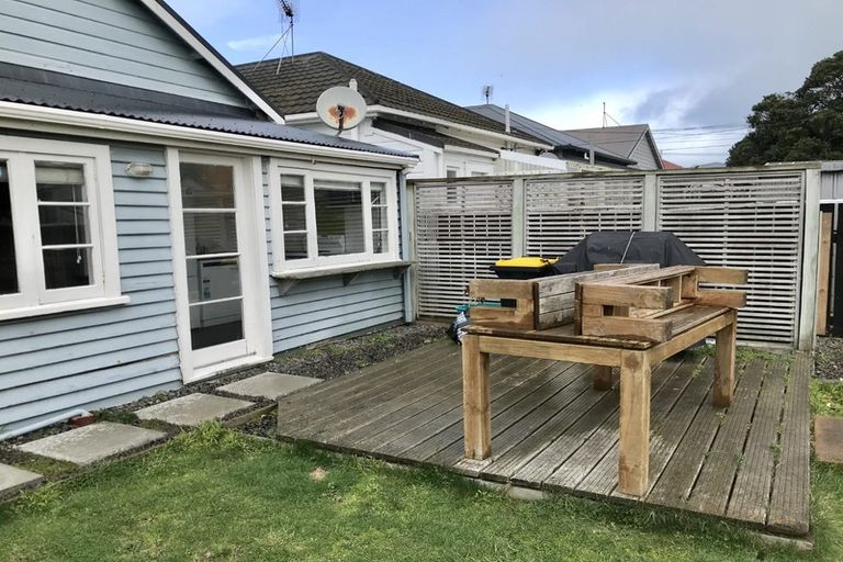 Photo of property in 34 Salek Street, Kilbirnie, Wellington, 6022