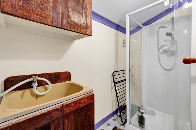 Photo of property in 22 Leicester Street, Patea, 4520