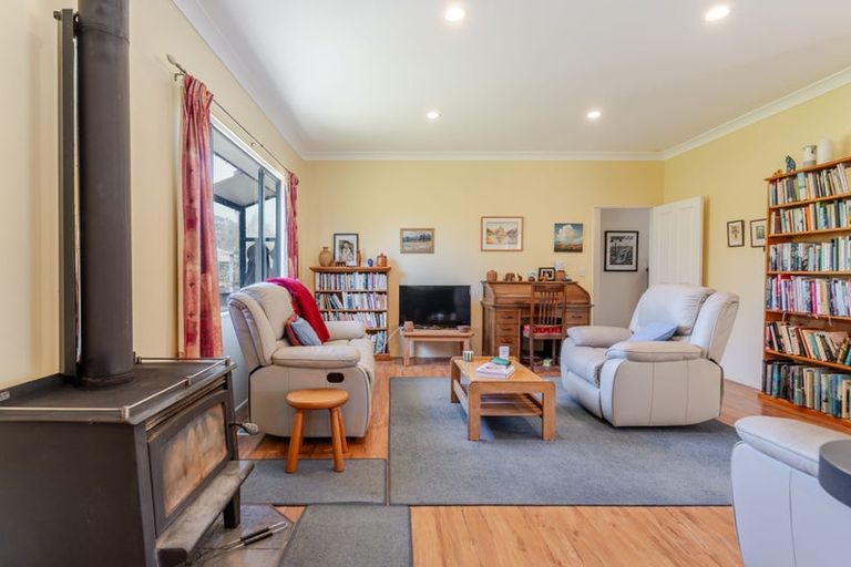 Photo of property in 52a Willow Park Drive, Opaki, Masterton, 5871