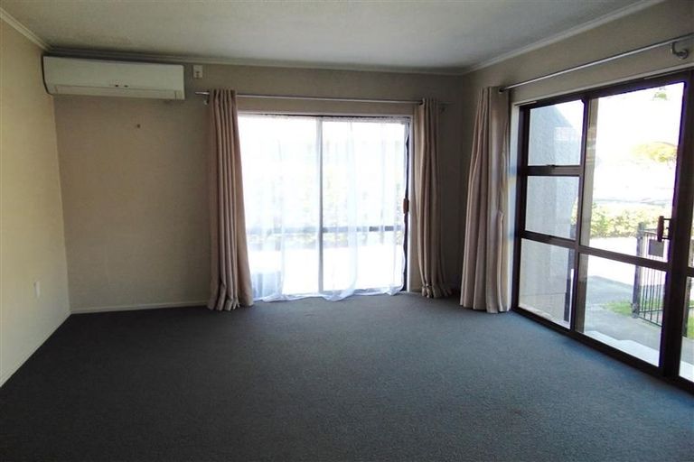 Photo of property in 53 Flanders Avenue, Onekawa, Napier, 4110