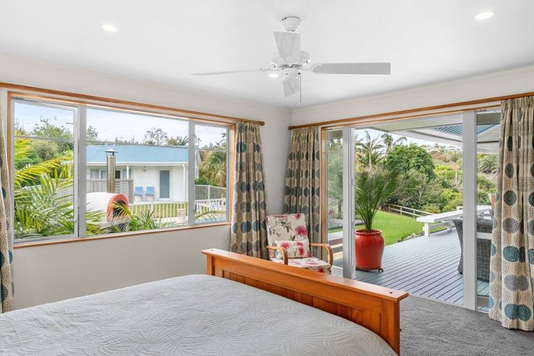 Photo of property in 92 Ritchie Road, Parua Bay, Whangarei, 0174