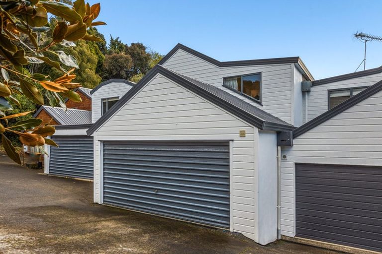 Photo of property in 15/61a Birkdale Road, Birkdale, Auckland, 0626
