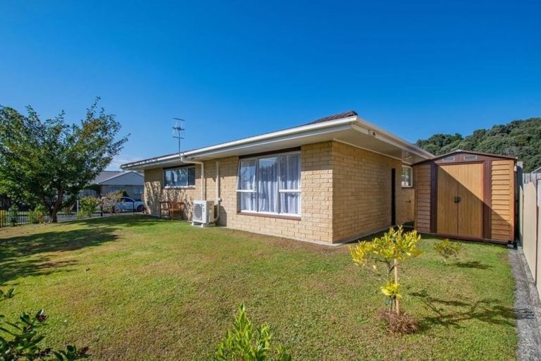 Photo of property in 2a Elgin Place, Te Kamo, Whangarei, 0112