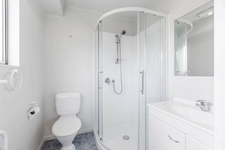 Photo of property in 1/11 Mably Court, Stanmore Bay, Whangaparaoa, 0932