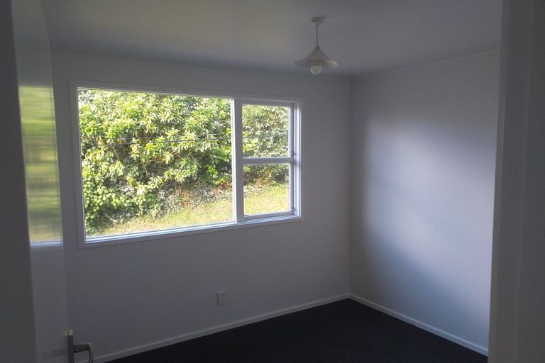 Photo of property in 1/42 Richmond Avenue, Karori, Wellington, 6012