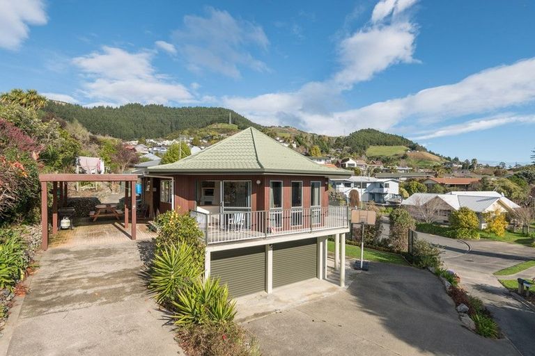 Photo of property in 8 Centenary Place, Richmond, 7020