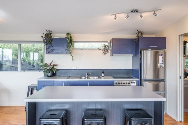 Photo of property in 22 Weggery Drive, Waikanae Beach, Waikanae, 5036