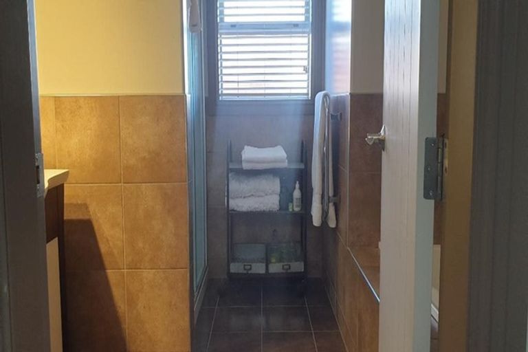 Photo of property in 23 Putaka Place, Papamoa Beach, Papamoa, 3118