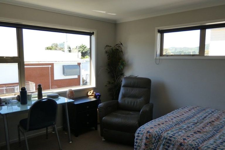 Photo of property in 7 Latimer Way, Petone, Lower Hutt, 5012
