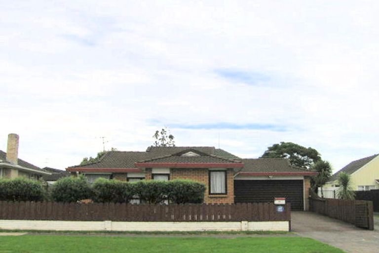 Photo of property in 1/8 Kingswood Road, Papatoetoe, Auckland, 2025