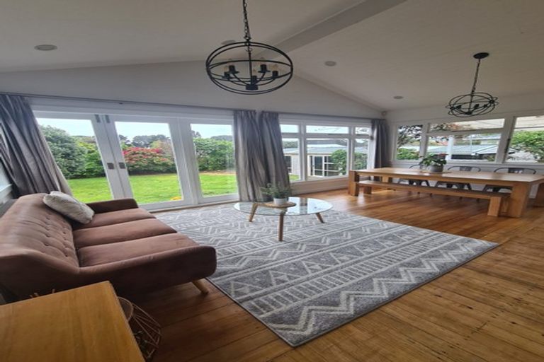 Photo of property in 25 Timandra Street, Welbourn, New Plymouth, 4312