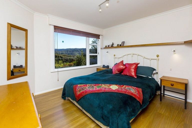 Photo of property in 2c Kaitoke Loop Road, Kaitoke, Upper Hutt, 5018