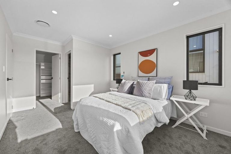Photo of property in 17 Bremner Ridge Street, Flat Bush, Auckland, 2019