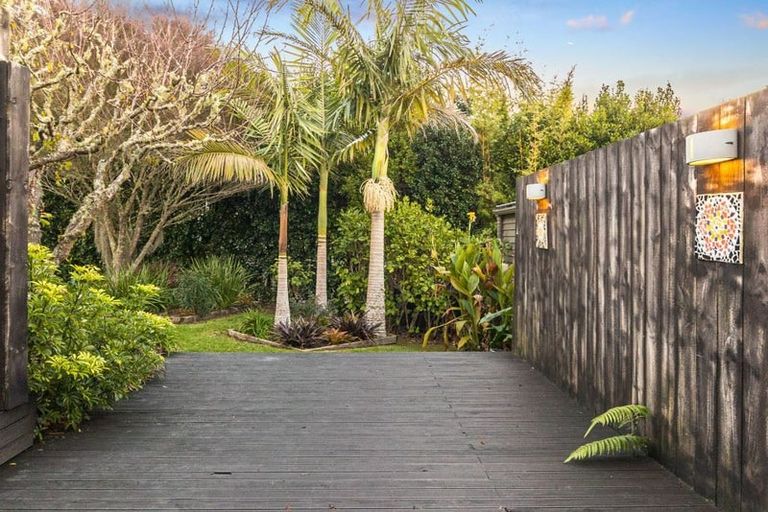 Photo of property in 53 Okura River Road, Okura, Albany, 0792