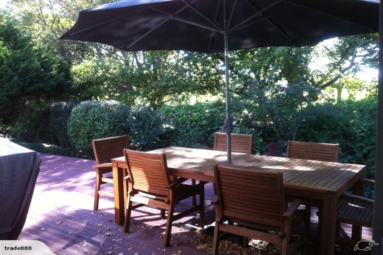 Photo of property in 14 Guinness Crescent, Ilam, Christchurch, 8041