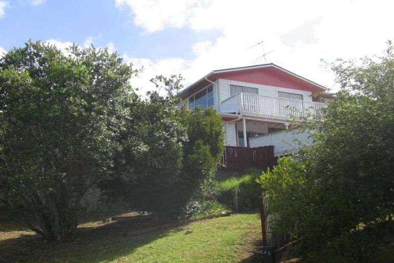 Photo of property in 2 Odette Road, Totara Vale, Auckland, 0629