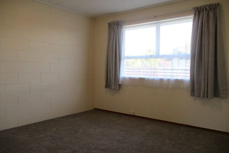 Photo of property in 2/6 Christie Crescent, Havelock North, 4130